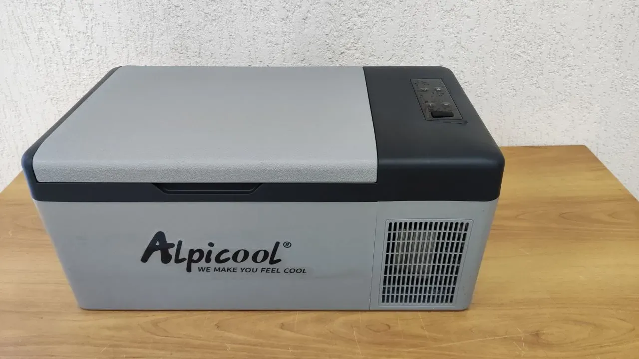 Рейтинг лучших автомобильных холодильников с компрессорным охлаждением, заморозкой до -20°C и автономным аккумулятором